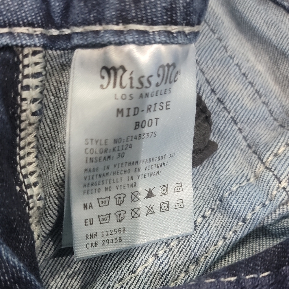 MISS ME Boot Cut Jeans with Distressed Details - Picture 3 of 9